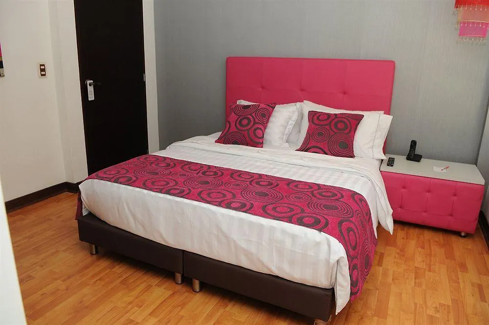 Las Rosas Hotel Boutique Medellín 3*,
