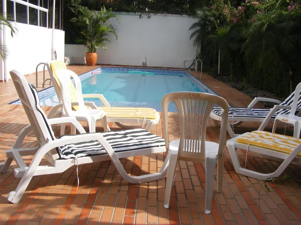 Las Rosas Hotel Boutique Medellín 3*,