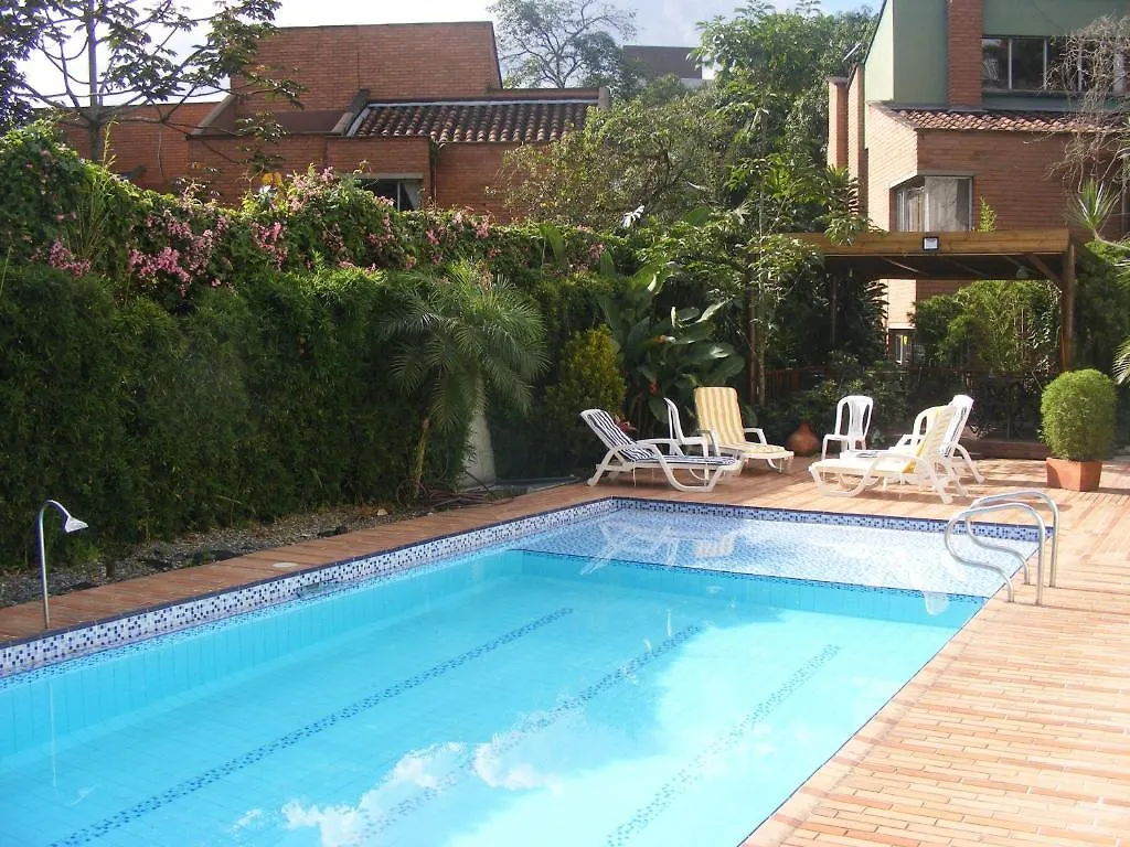 Las Rosas Hotel Boutique Medellín 3*,  Colombia