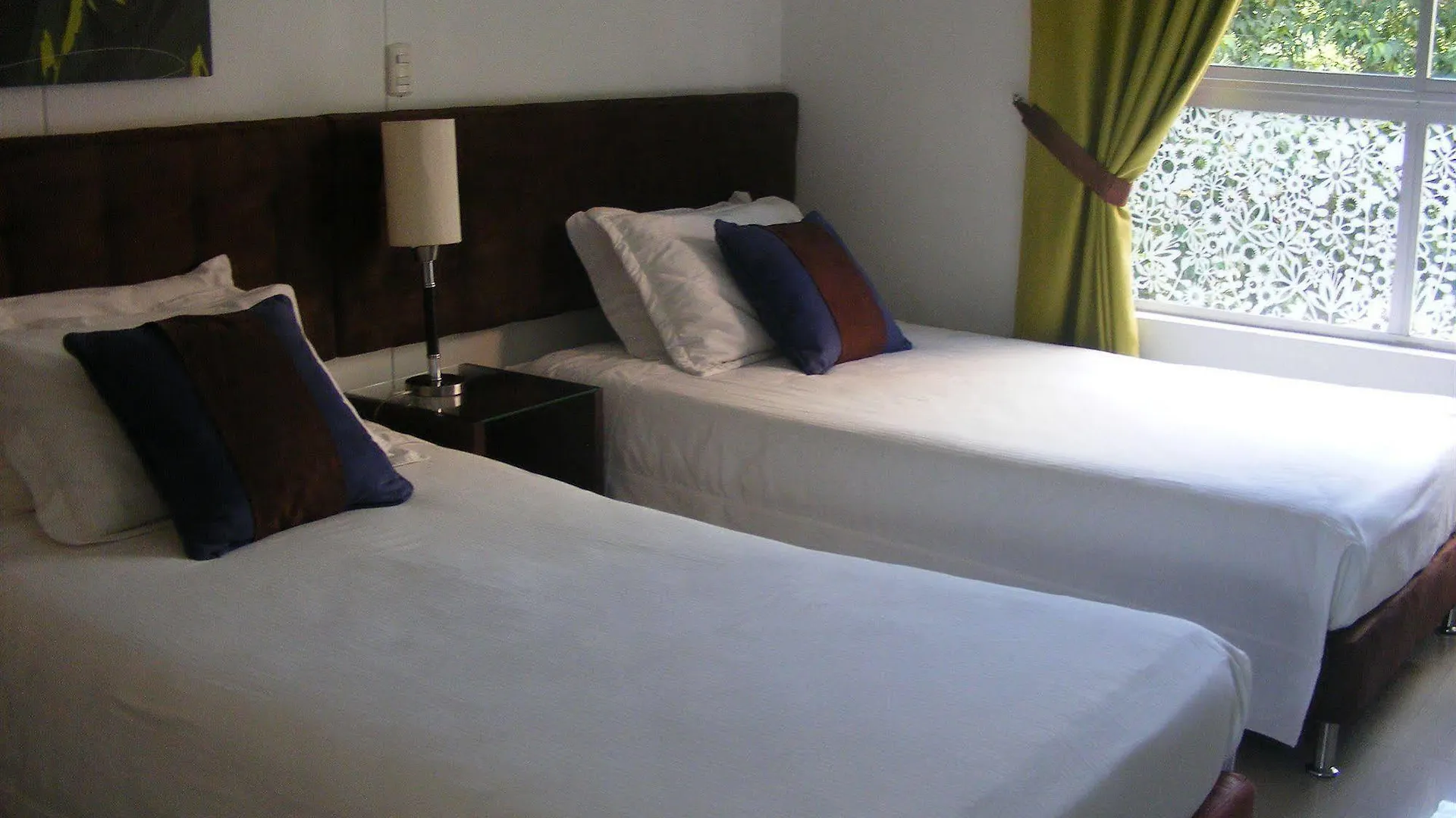 Las Rosas Hotel Boutique Medellín 3*,